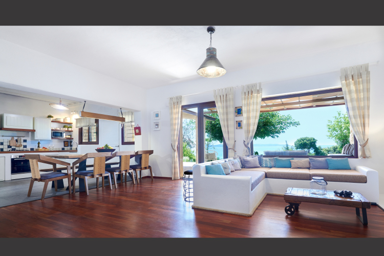 Beach Villa 3 – Living Room 2 750 × 500